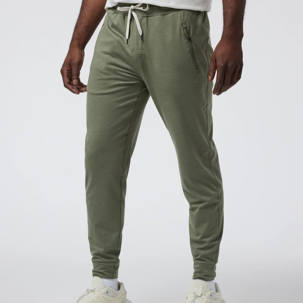 Vuori Ponto Performance Jogger - Mens Medium - NWT